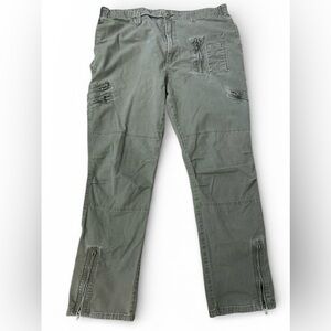 Men’s Green Cargo Utility Pants Size 38